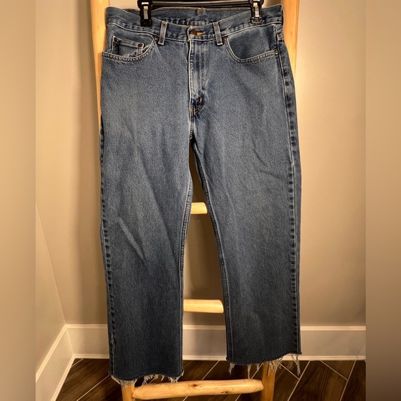 33 relaxed fit Classic Blue Denim casual Jeans cut frayed hem - Picture 1 of 9